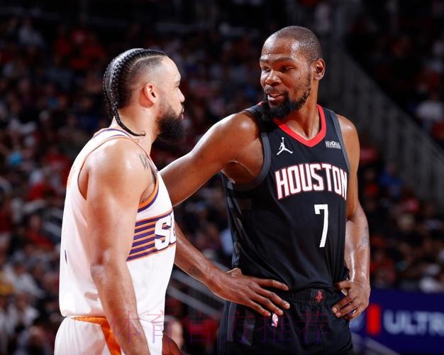 杜兰特26+10三分准绝杀 火箭主场险胜太阳 杜兰特26+10三分准绝杀 火箭主场险胜太阳